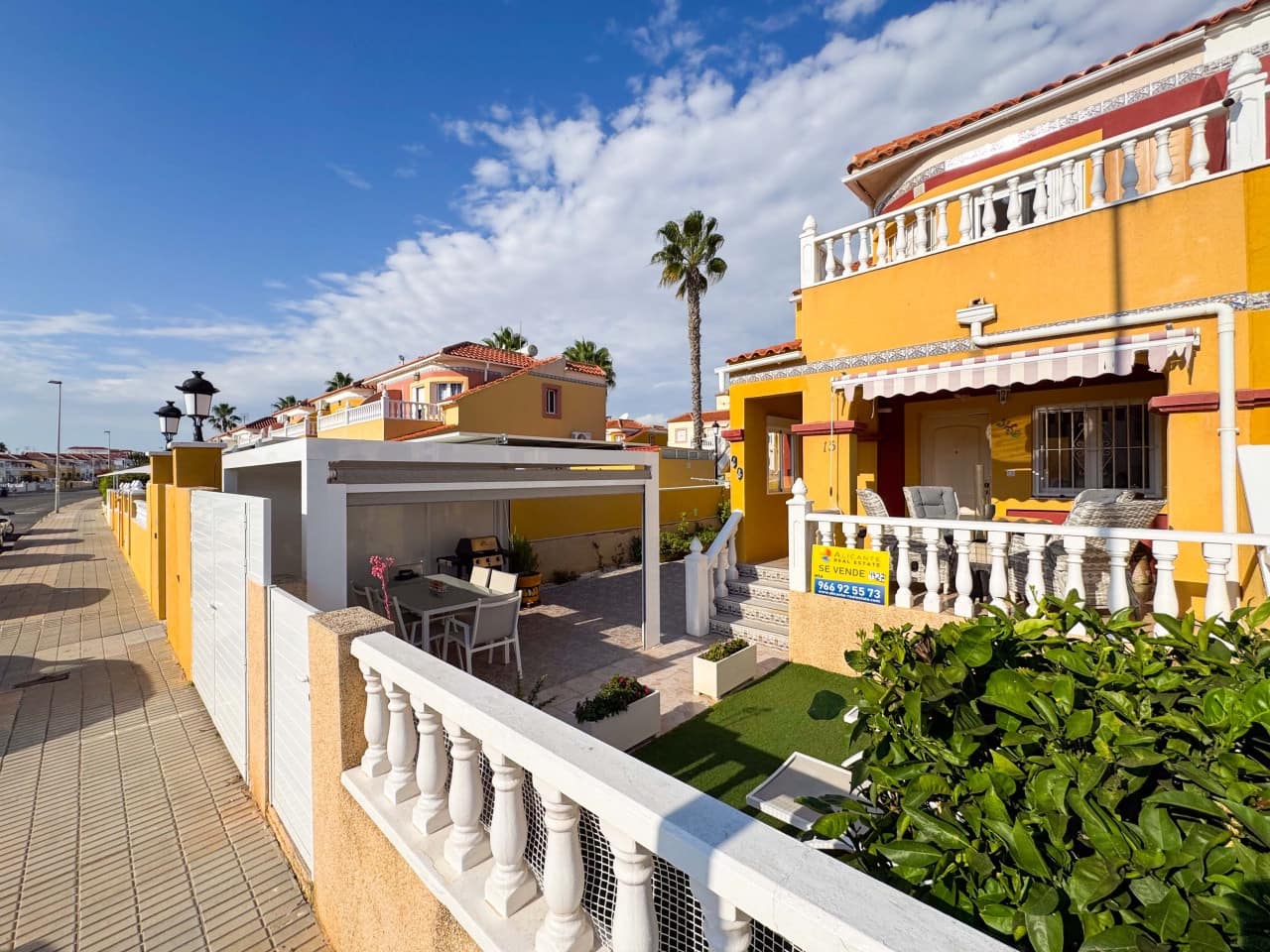 2 soveværelse Byhus til salg i La Regia med swimmingpool garage - € 229.000 (Ref: 9322367)