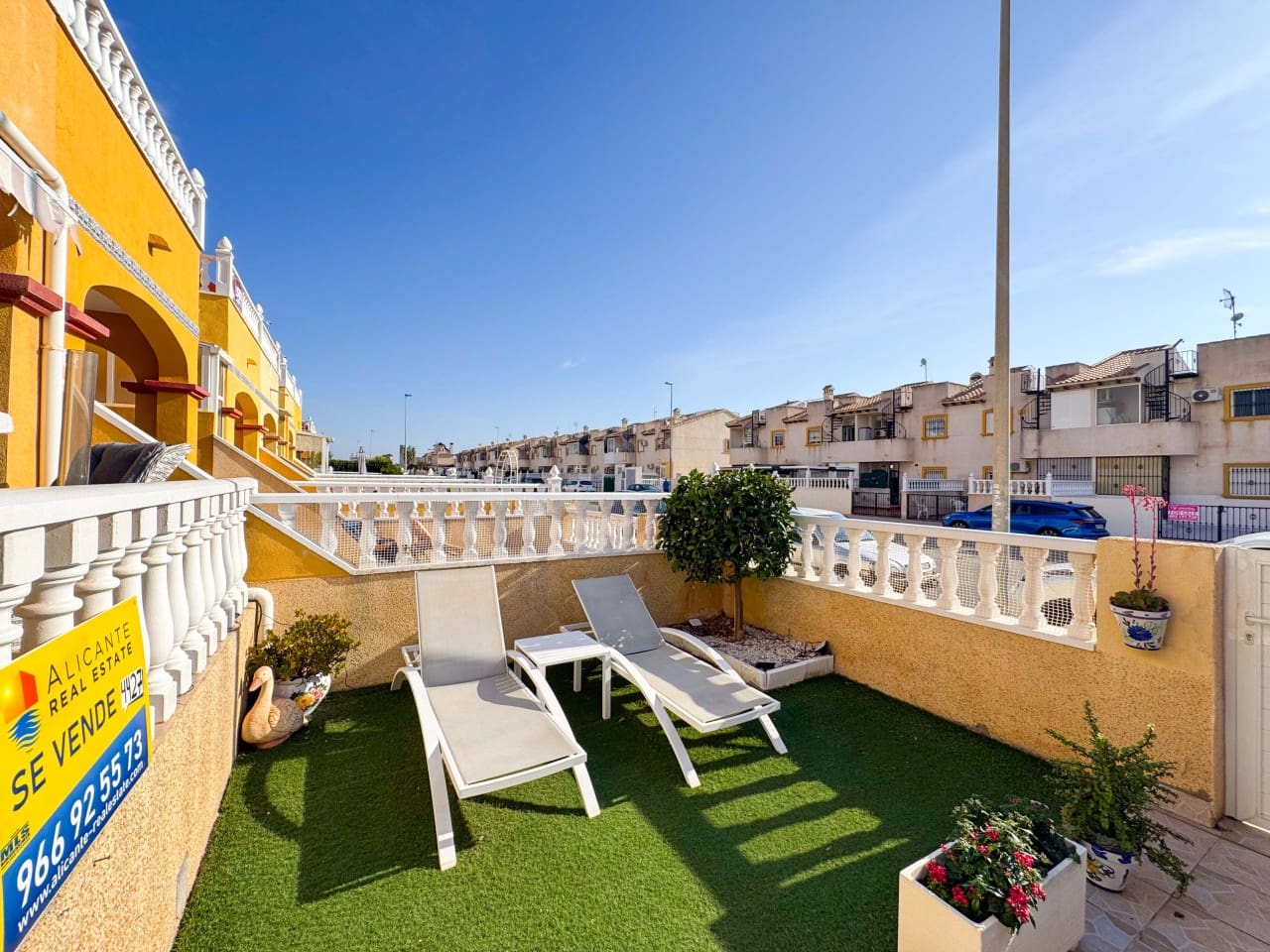 2 soveværelse Byhus til salg i La Regia med swimmingpool garage - € 229.000 (Ref: 9322367)