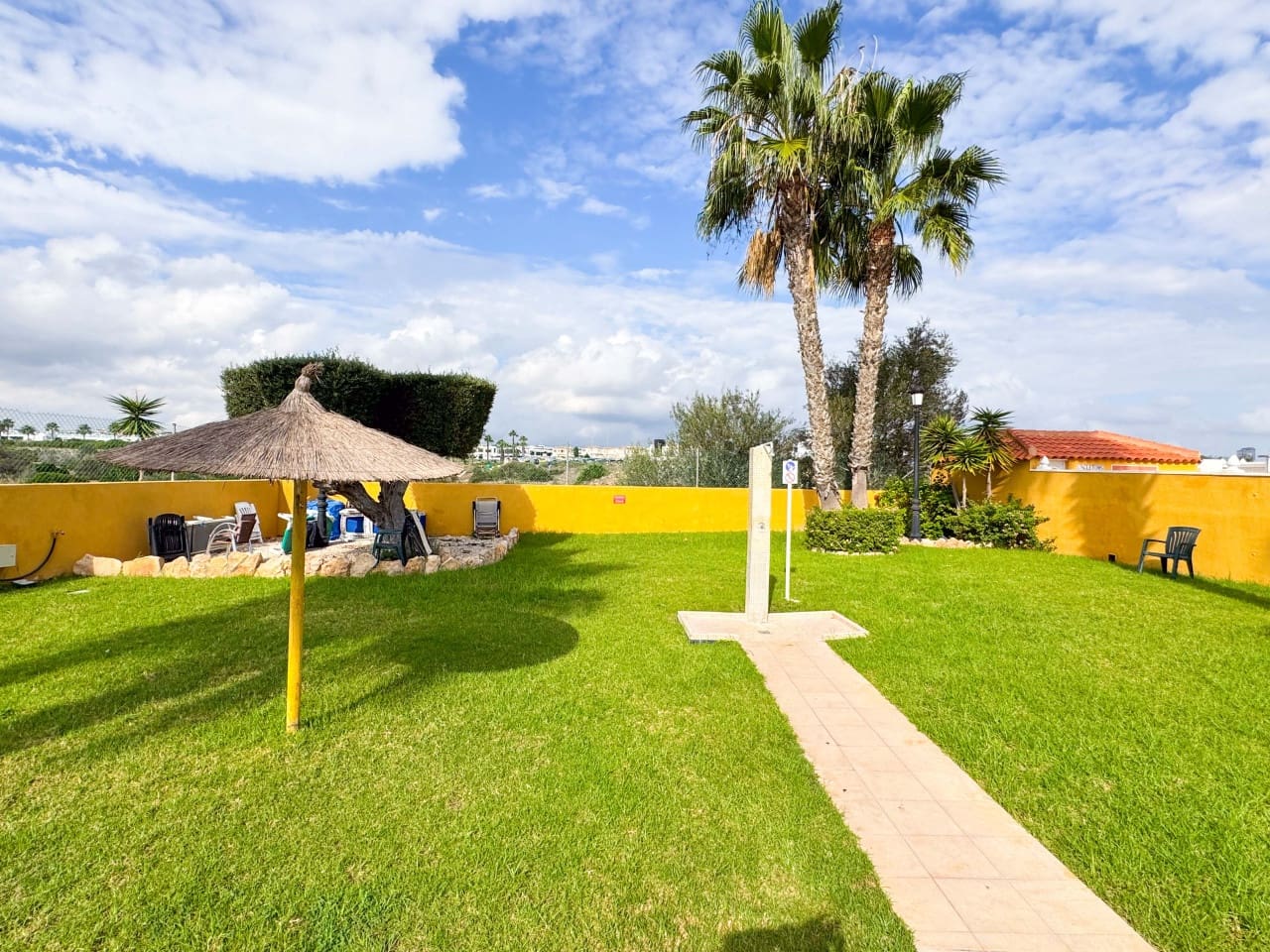 2 soveværelse Byhus til salg i La Regia med swimmingpool garage - € 229.000 (Ref: 9322367)