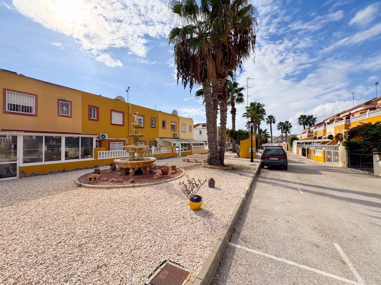 2 soveværelse Byhus til salg i La Regia med swimmingpool garage - € 229.000 (Ref: 9322367)