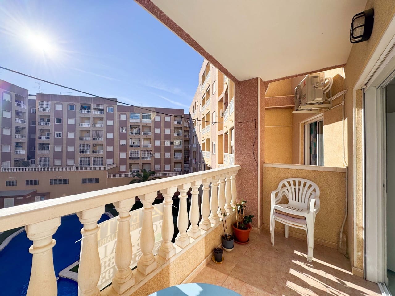 2 sovrum Lägenhet till salu i Torrevieja med pool - 157 260 € (Ref: 9349740)