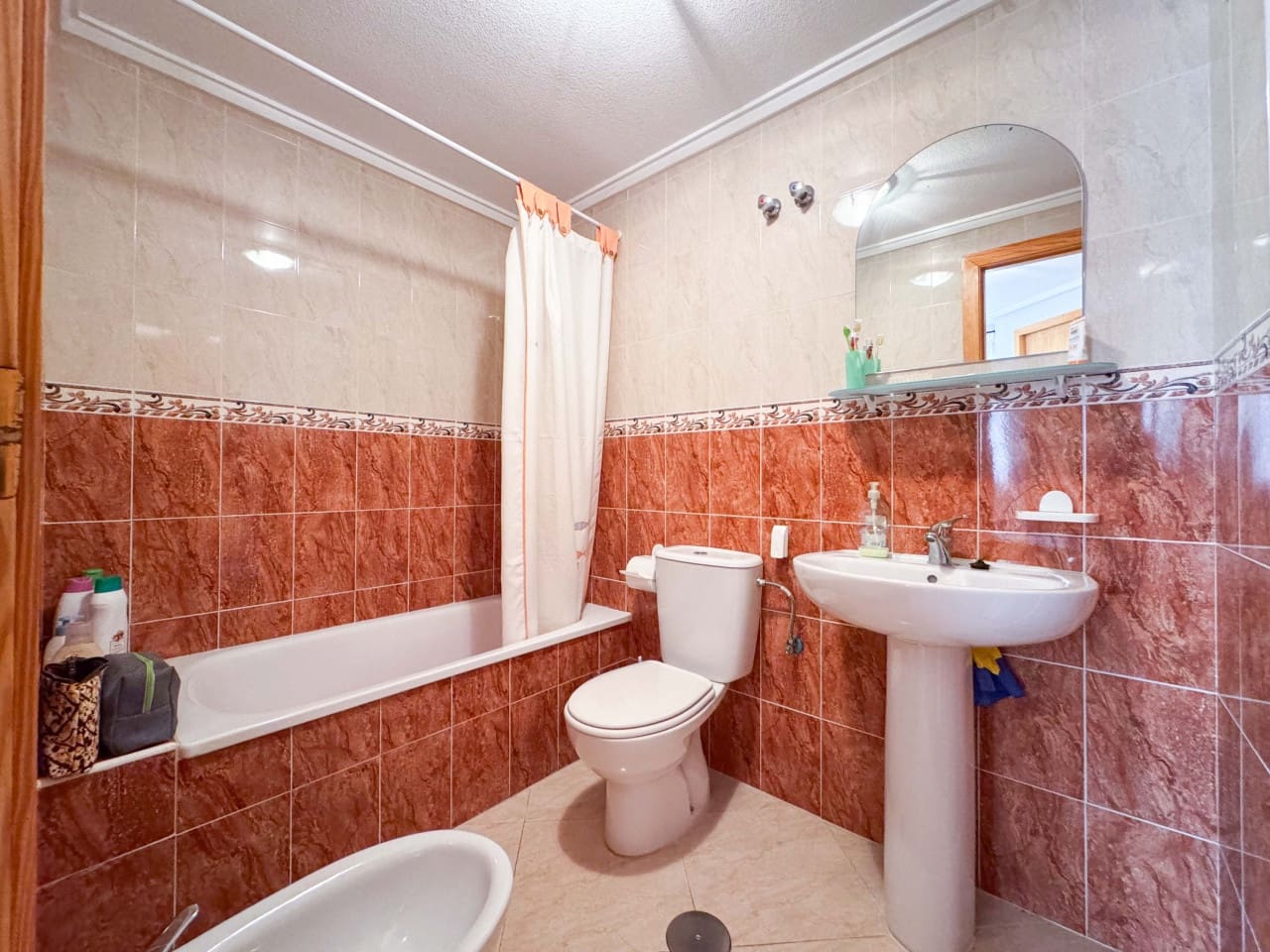 3 sovrum Lägenhet till salu i Torrevieja med pool - 158 000 € (Ref: 9349741)