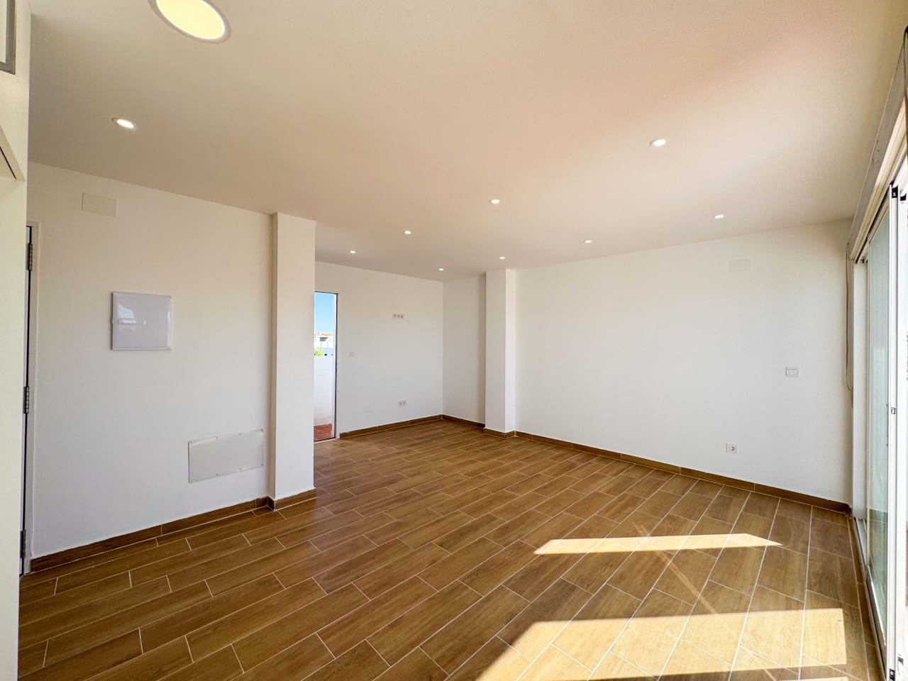 2 sovrum Lägenhet till salu i Orihuela Costa med pool garage - 199 000 € (Ref: 9357861)