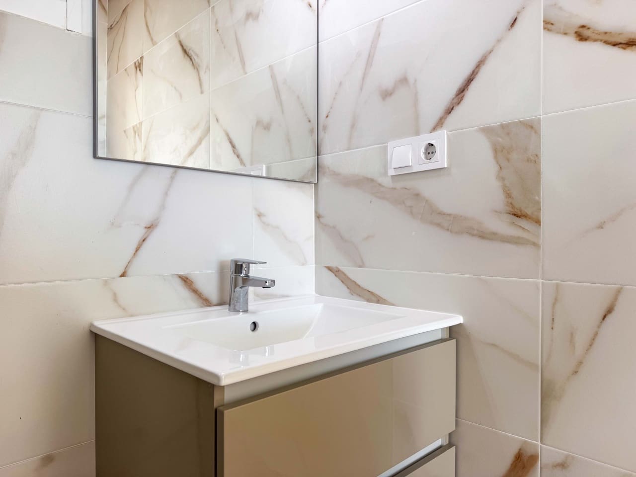 2 sovrum Lägenhet till salu i Orihuela Costa med pool garage - 199 000 € (Ref: 9357861)