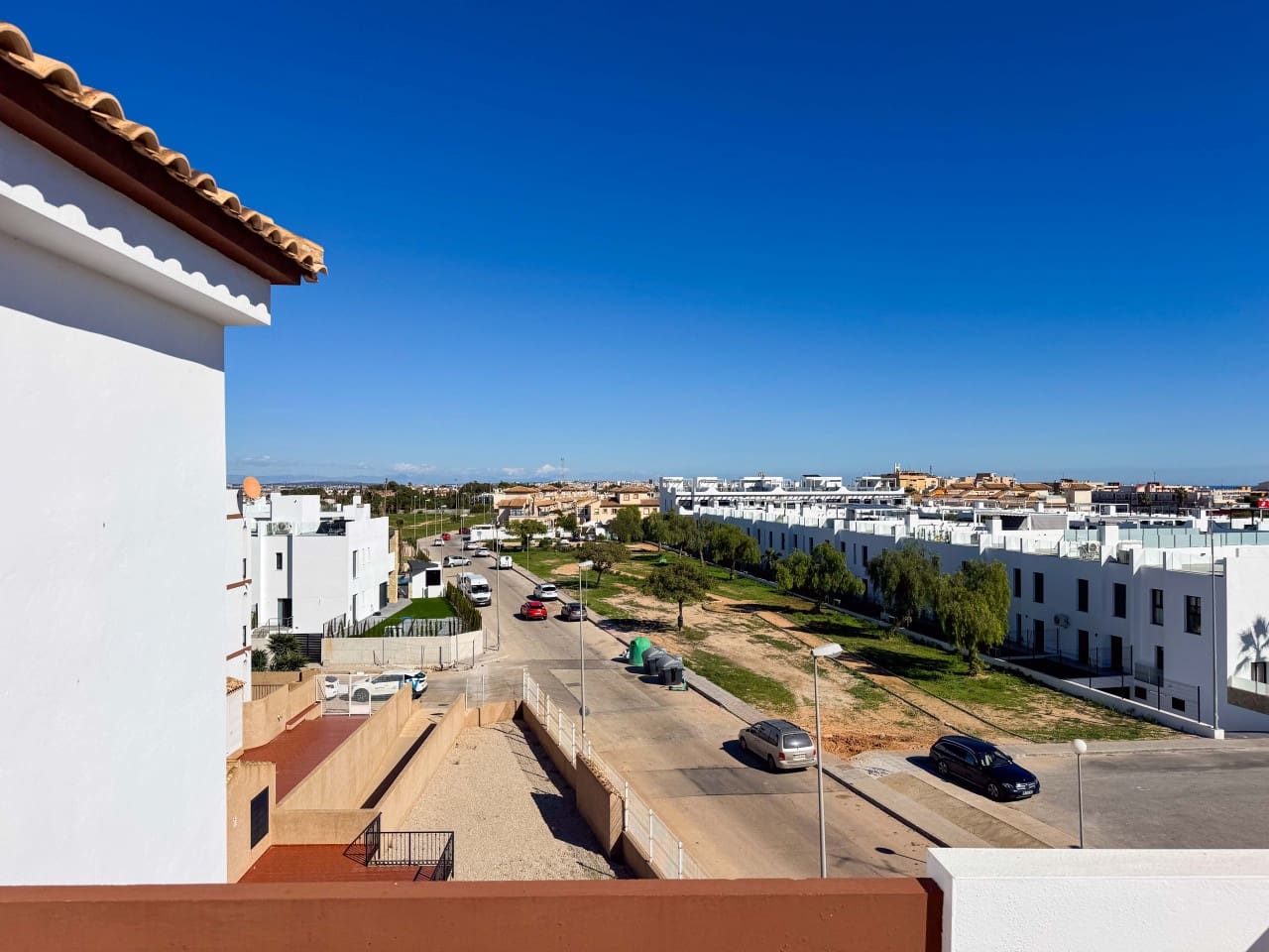 2 sovrum Lägenhet till salu i Orihuela Costa med pool garage - 199 000 € (Ref: 9357861)