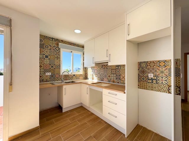 2 sovrum Lägenhet till salu i Punta Prima, Orihuela med pool garage - 199 000 € (Ref: 9357861)