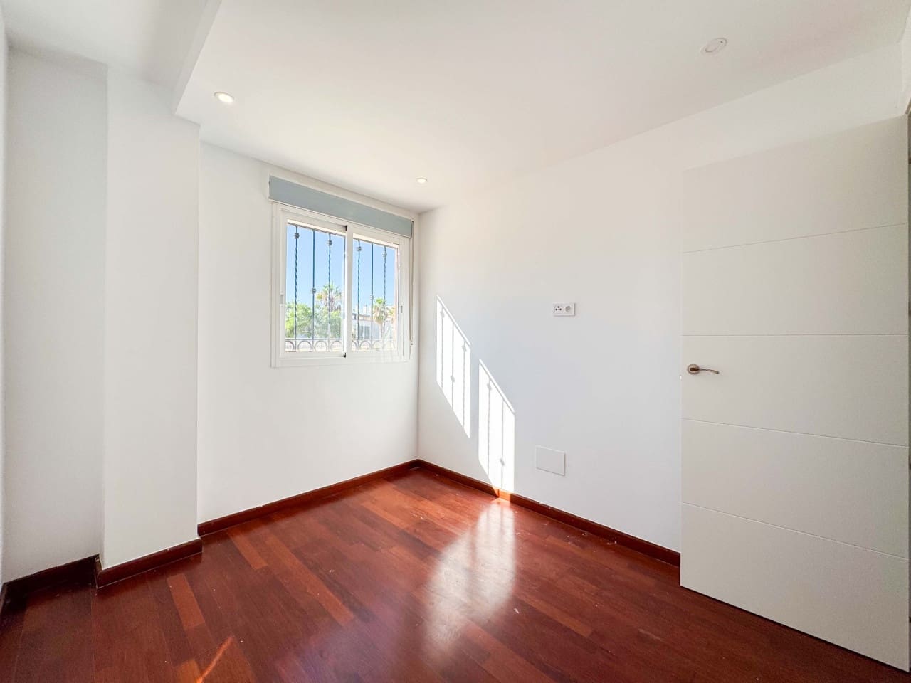 2 sovrum Lägenhet till salu i Orihuela Costa med pool garage - 199 000 € (Ref: 9357862)