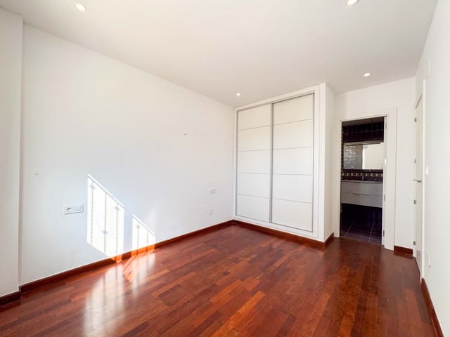 2 sovrum Lägenhet till salu i Punta Prima, Orihuela med pool garage - 199 000 € (Ref: 9357862)