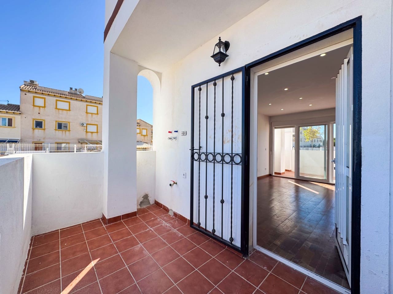 2 sovrum Lägenhet till salu i Orihuela Costa med pool garage - 199 000 € (Ref: 9357862)