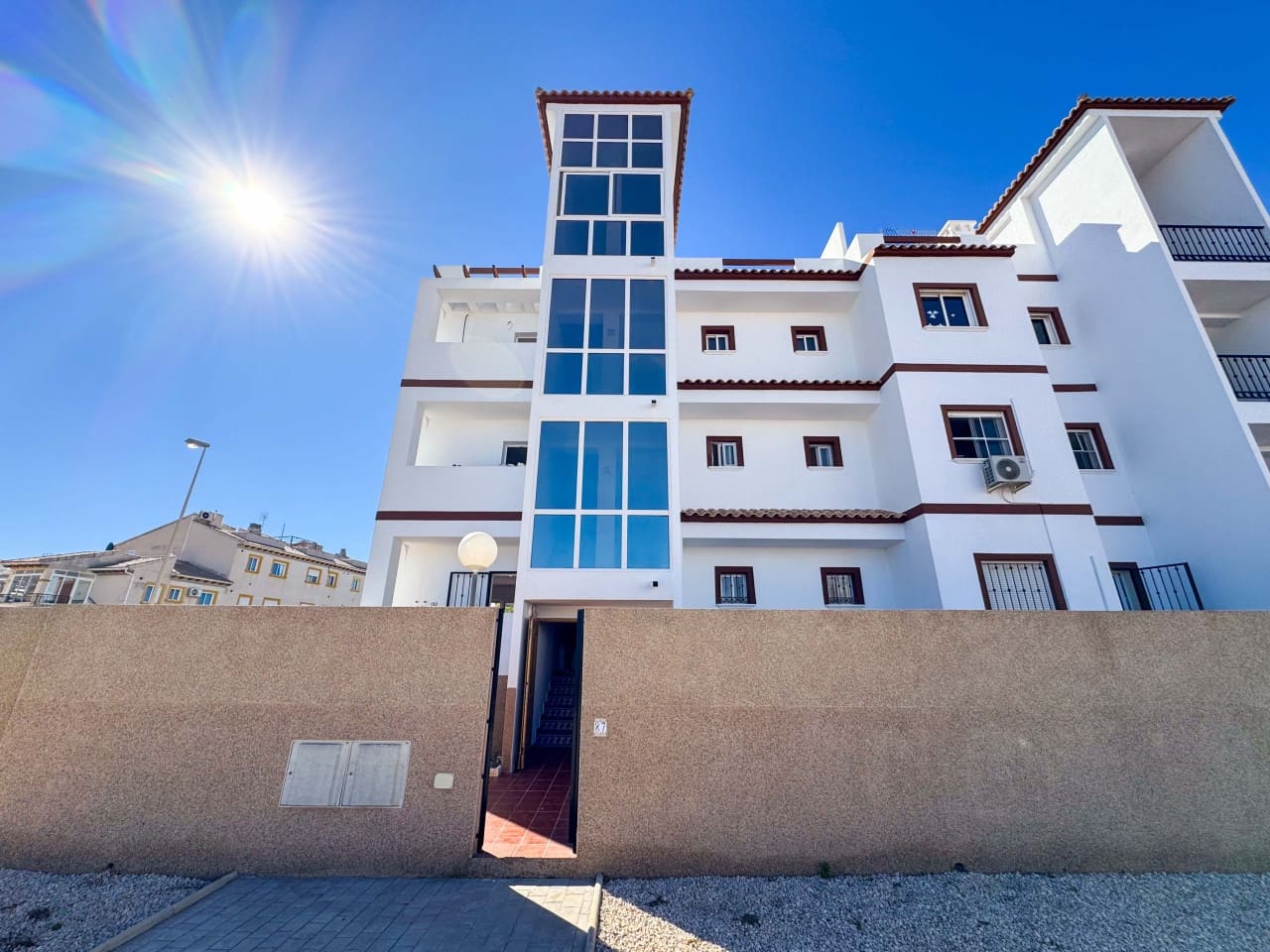 2 sovrum Lägenhet till salu i Orihuela Costa med pool garage - 199 000 € (Ref: 9357862)