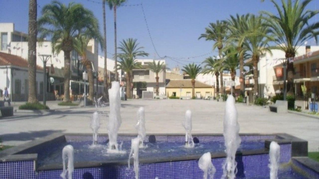 Chalet de 3 habitaciones en Algorfa en venta con piscina - 599.000 € (Ref: 9358967)