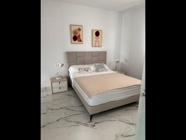 2 sovrum Lägenhet till salu i La Florida, Orihuela med pool garage - 299 900 € (Ref: 9363318)