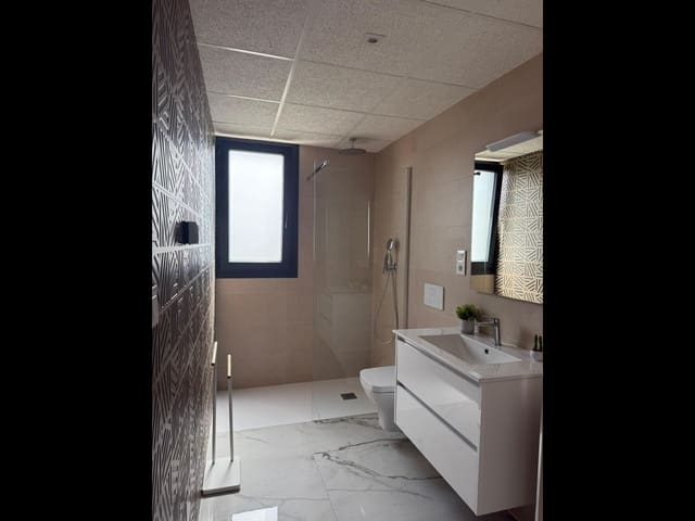 2 sovrum Lägenhet till salu i La Florida, Orihuela med pool garage - 299 900 € (Ref: 9363318)