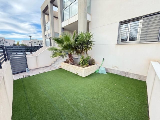 2 sypialnia Willa na sprzedaż w Aguas Nuevas, Torrevieja z basenem garażem - 197 900 € (Ref: 9363321)