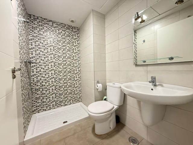 2 sypialnia Willa na sprzedaż w Aguas Nuevas, Torrevieja z basenem garażem - 197 900 € (Ref: 9363321)