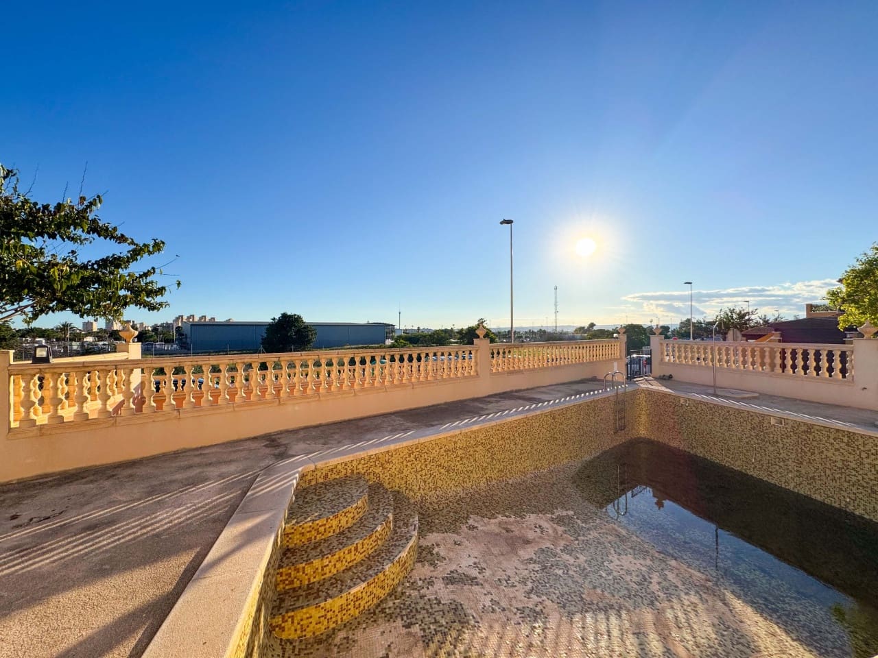 3 sovrum Hus till salu i Aguas Nuevas med pool garage - 220 000 € (Ref: 9369083)