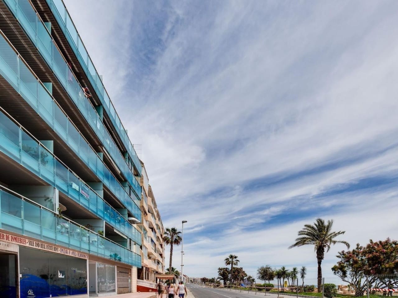 2 sovrum Lägenhet till salu i Torrevieja med pool - 180 000 € (Ref: 9378535)