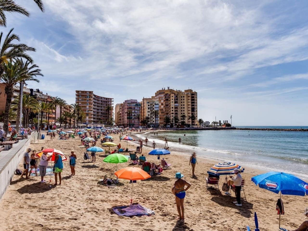 2 sovrum Lägenhet till salu i Torrevieja med pool - 180 000 € (Ref: 9378535)