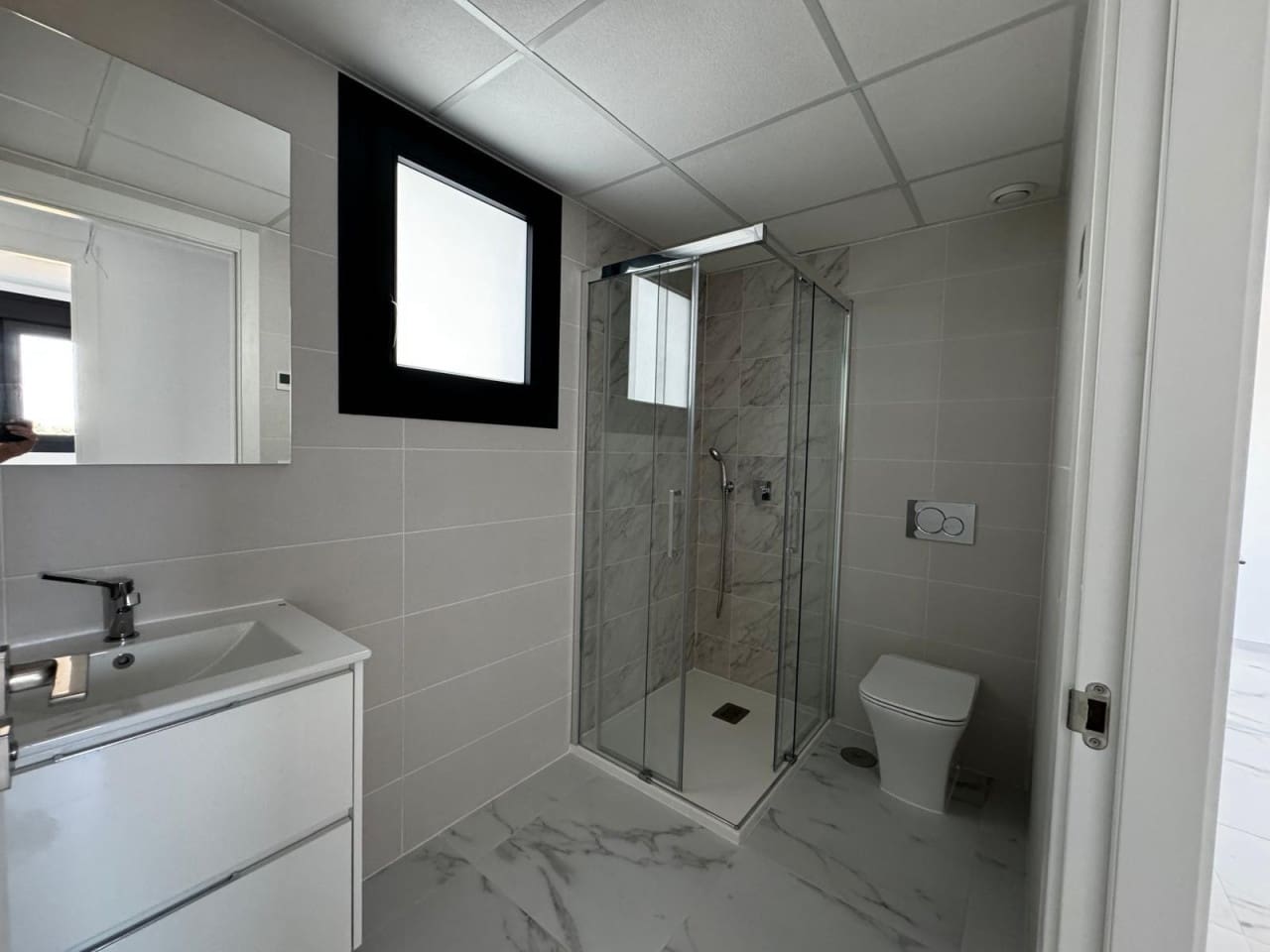 3 sovrum Lägenhet till salu i Orihuela Costa med pool garage - 469 900 € (Ref: 9380166)