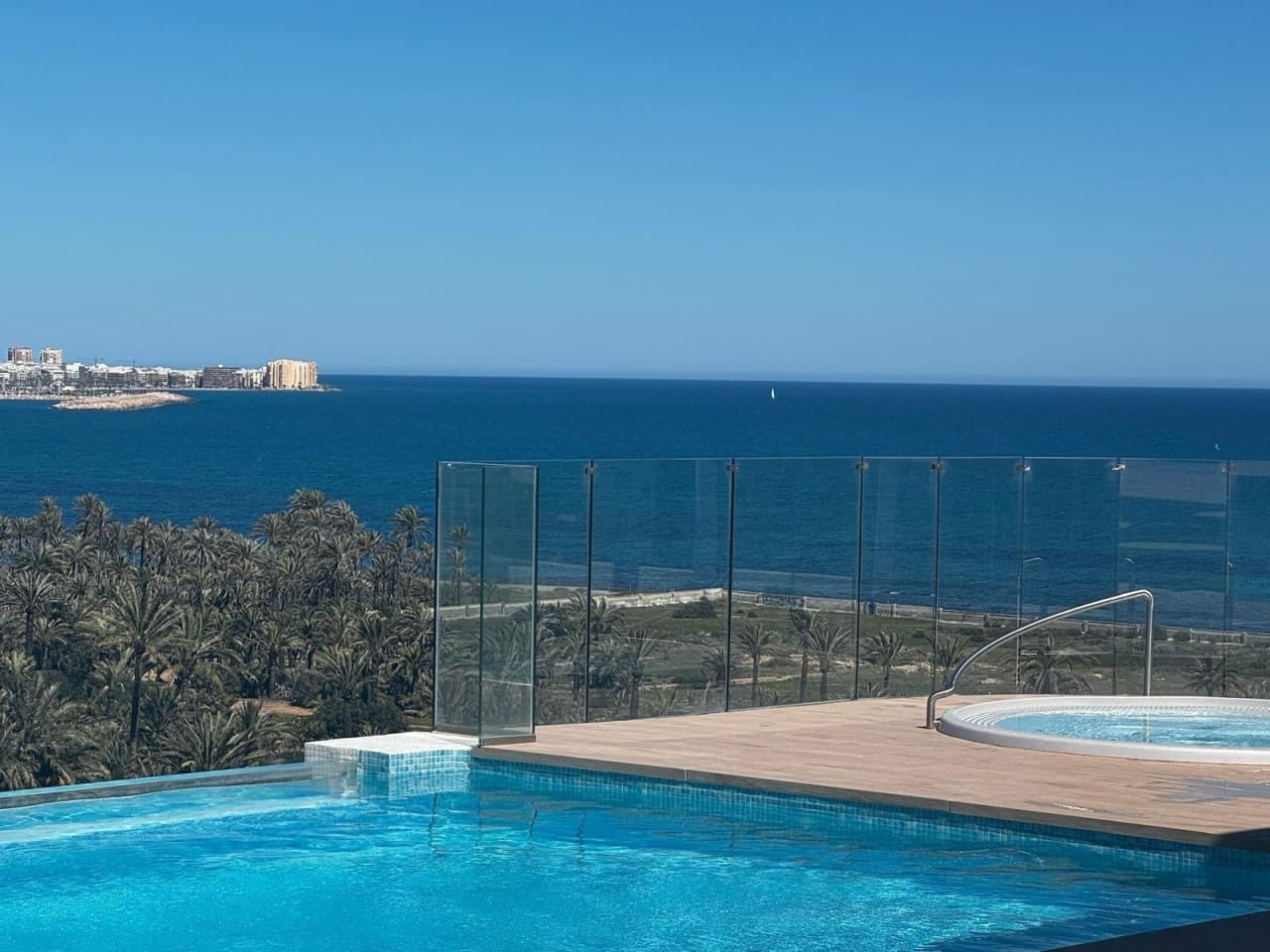 3 sovrum Lägenhet till salu i Orihuela Costa med pool garage - 469 900 € (Ref: 9380166)