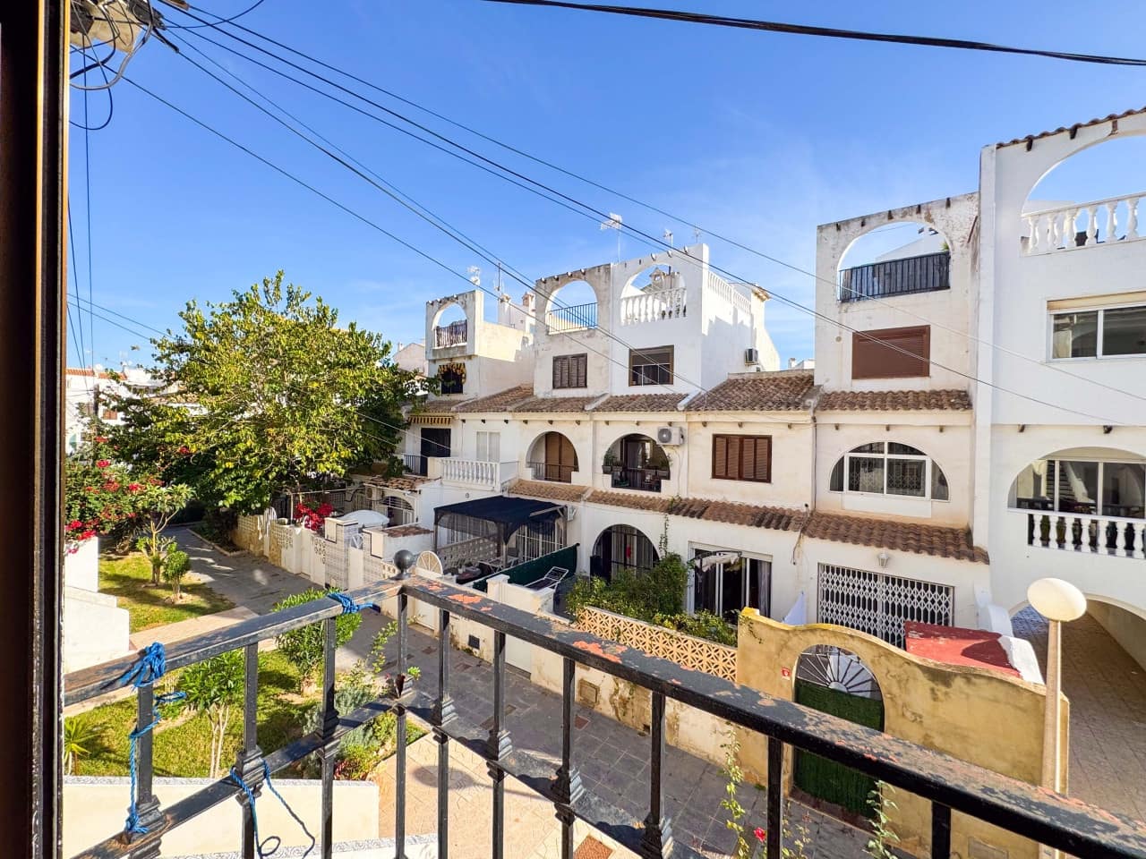 1 slaapkamer Appartement te koop in Torrevieja met zwembad - € 110.000 (Ref: 9386723)