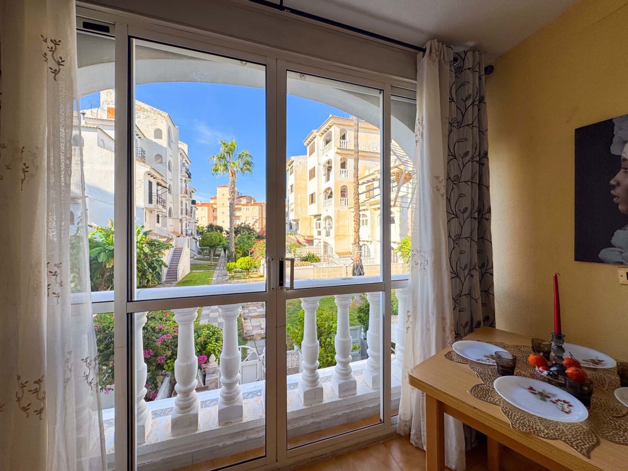 1 slaapkamer Appartement te koop in Torrevieja met zwembad - € 110.000 (Ref: 9386723)