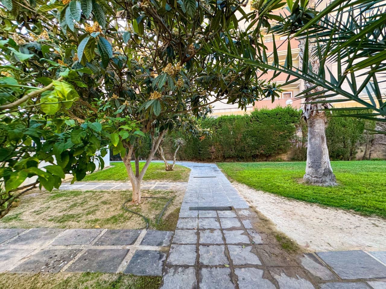 1 slaapkamer Appartement te koop in Torrevieja met zwembad - € 110.000 (Ref: 9386723)