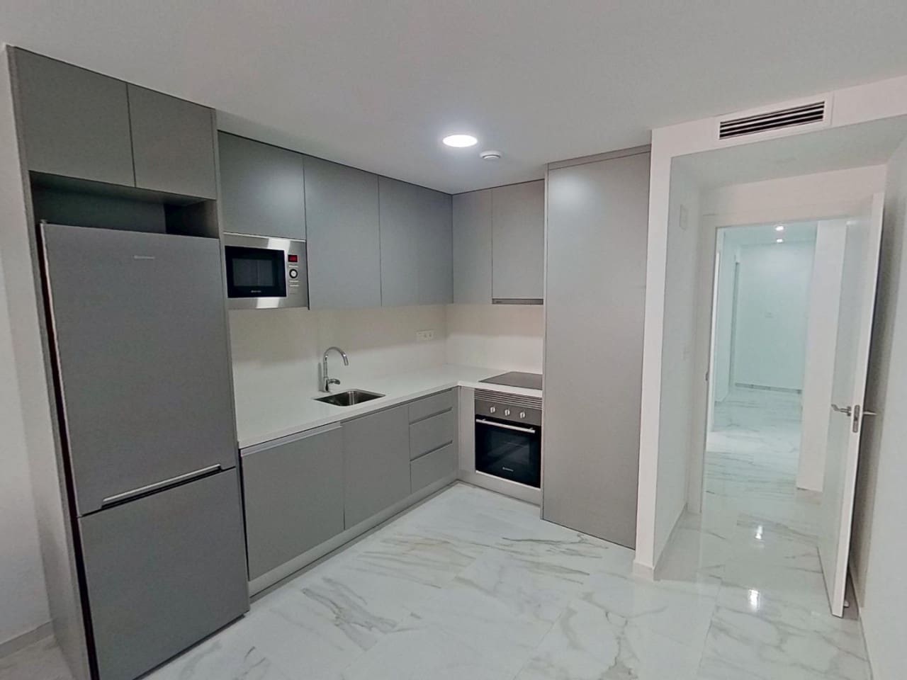 2 slaapkamer Appartement te koop in Torrevieja - € 239.000 (Ref: 9386986)