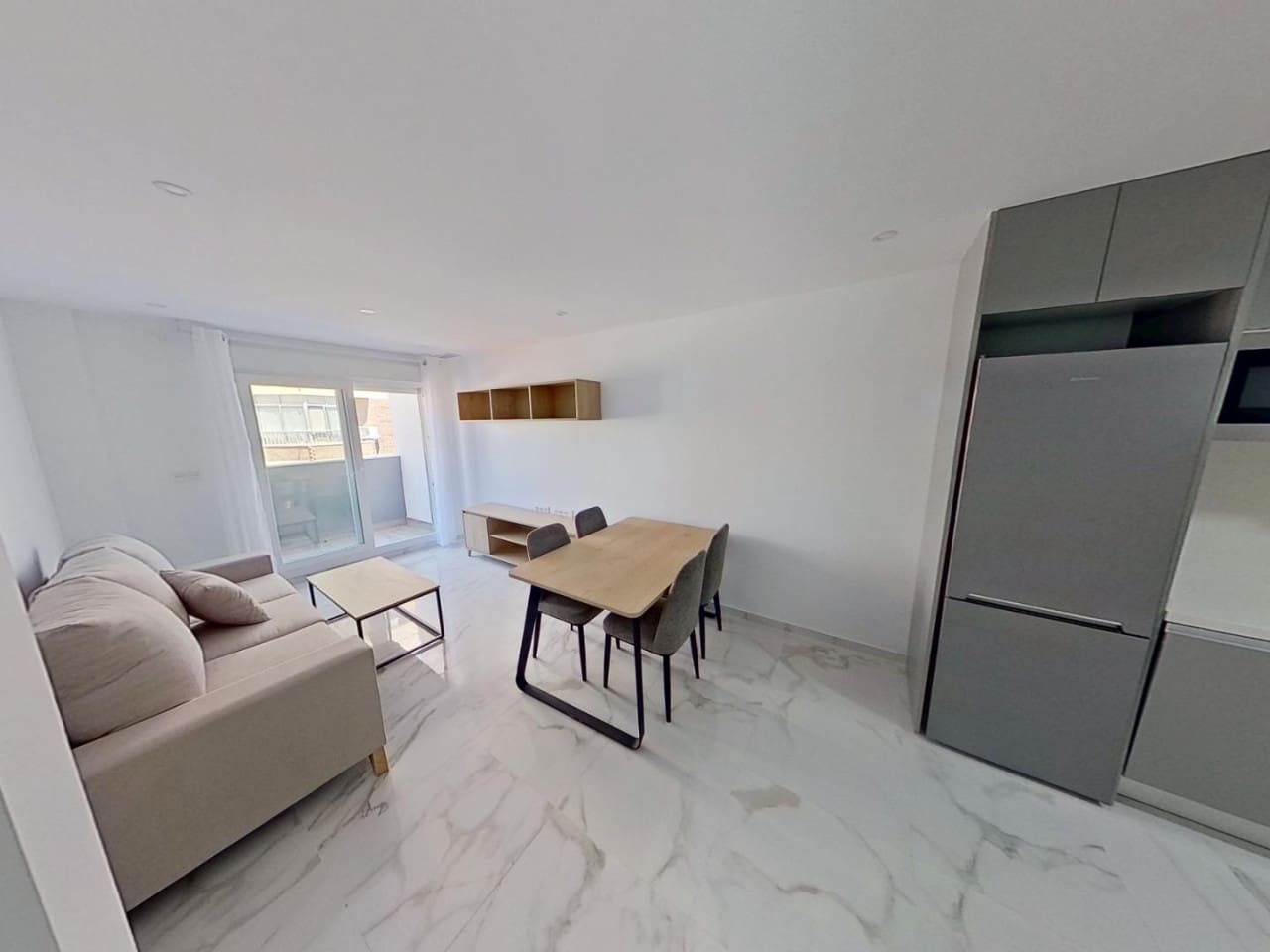 2 slaapkamer Appartement te koop in Torrevieja - € 239.000 (Ref: 9386986)