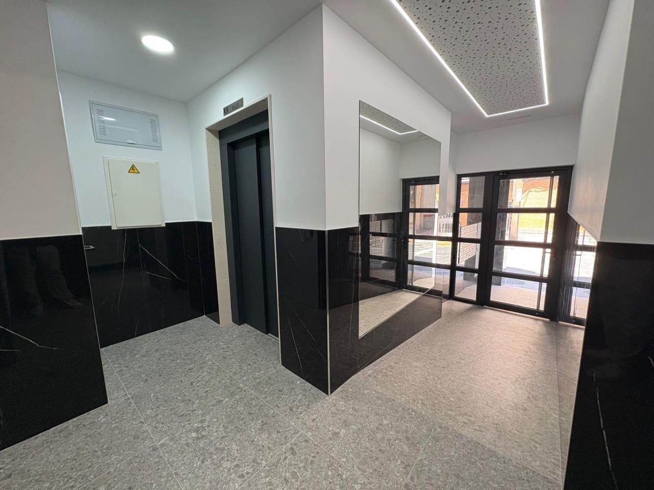 2 slaapkamer Appartement te koop in Torrevieja - € 239.000 (Ref: 9386986)