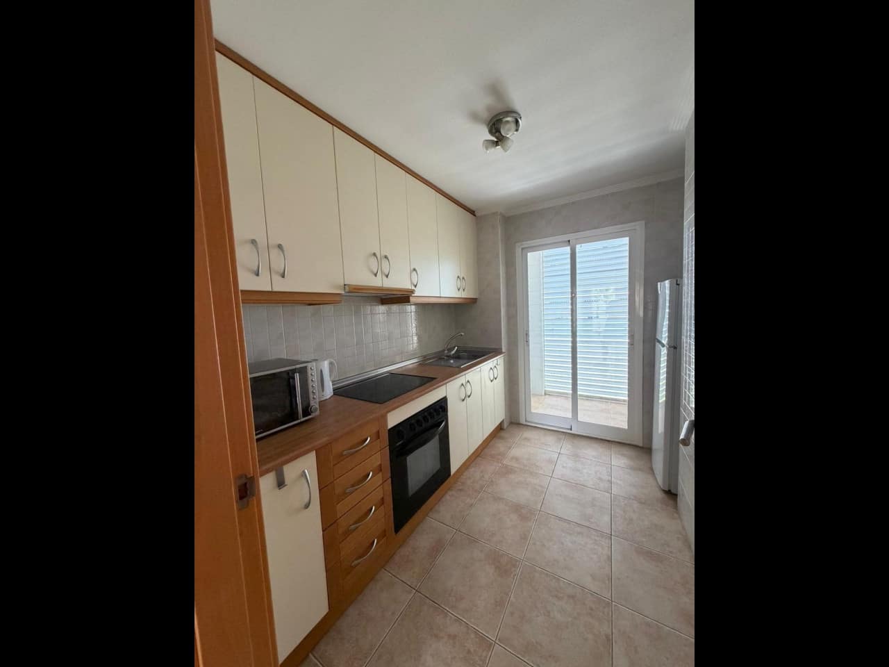 2 sovrum Lägenhet till salu i La Veleta med pool garage - 225 000 € (Ref: 9392018)