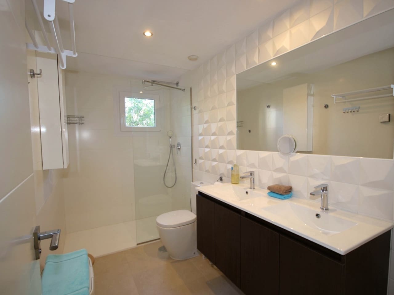 3 sypialnia Apartament na sprzedaż w Orihuela Costa z basenem garażem - 480 000 € (Ref: 9395313)