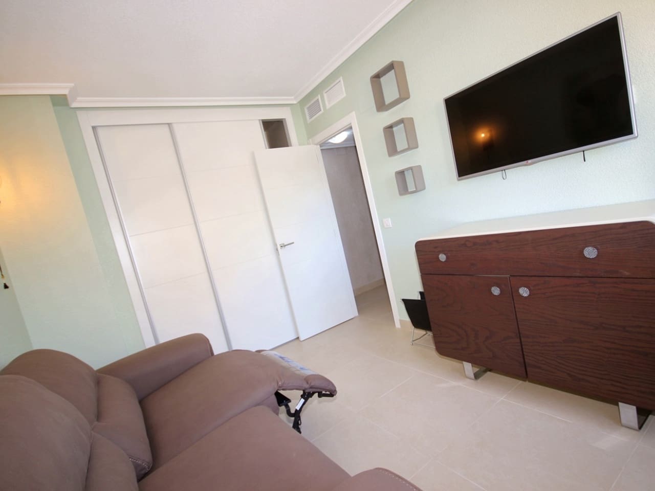 3 sypialnia Apartament na sprzedaż w Orihuela Costa z basenem garażem - 480 000 € (Ref: 9395313)