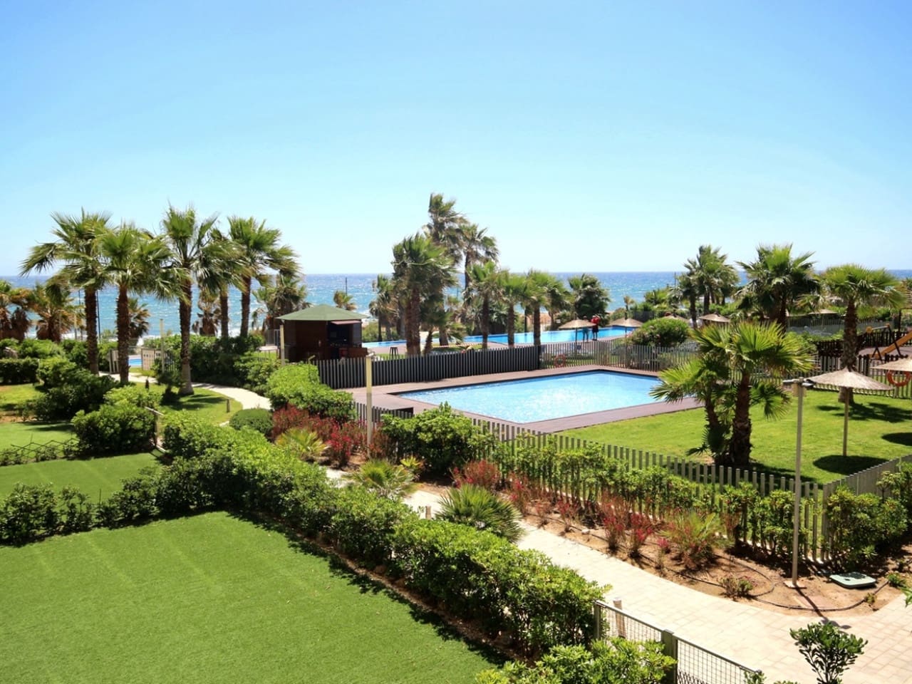 3 sypialnia Apartament na sprzedaż w Orihuela Costa z basenem garażem - 480 000 € (Ref: 9395313)