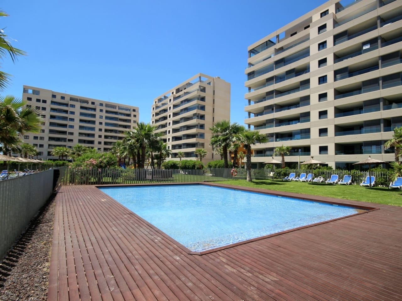 3 sypialnia Apartament na sprzedaż w Orihuela Costa z basenem garażem - 480 000 € (Ref: 9395313)
