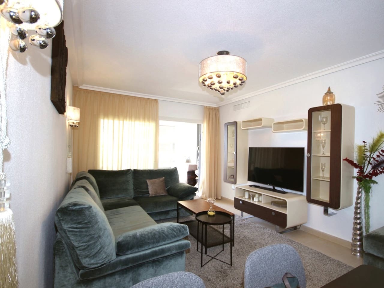 3 sypialnia Apartament na sprzedaż w Orihuela Costa z basenem garażem - 480 000 € (Ref: 9395313)