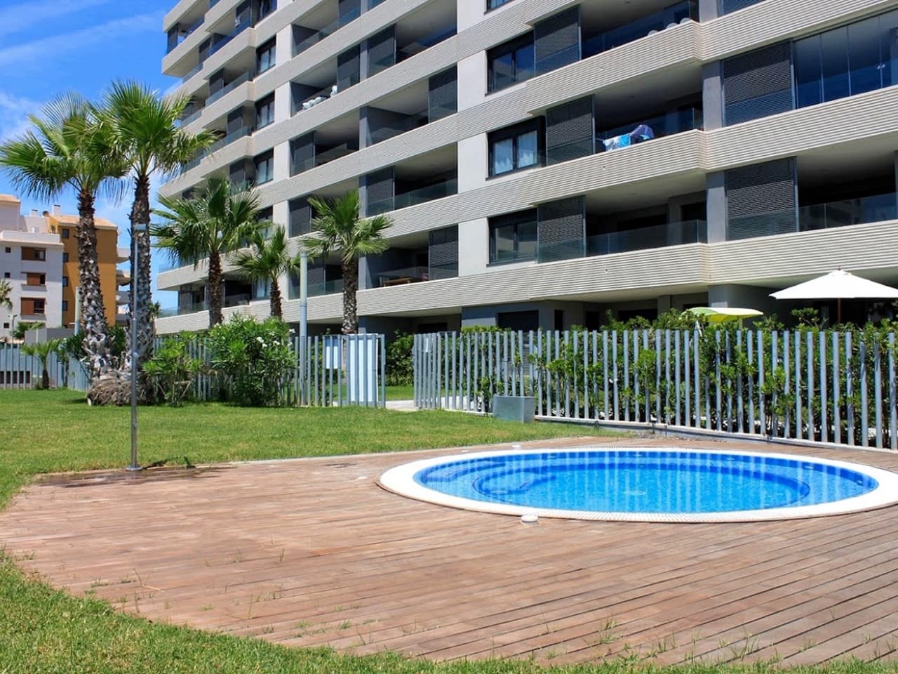 3 sypialnia Apartament na sprzedaż w Orihuela Costa z basenem garażem - 480 000 € (Ref: 9395313)