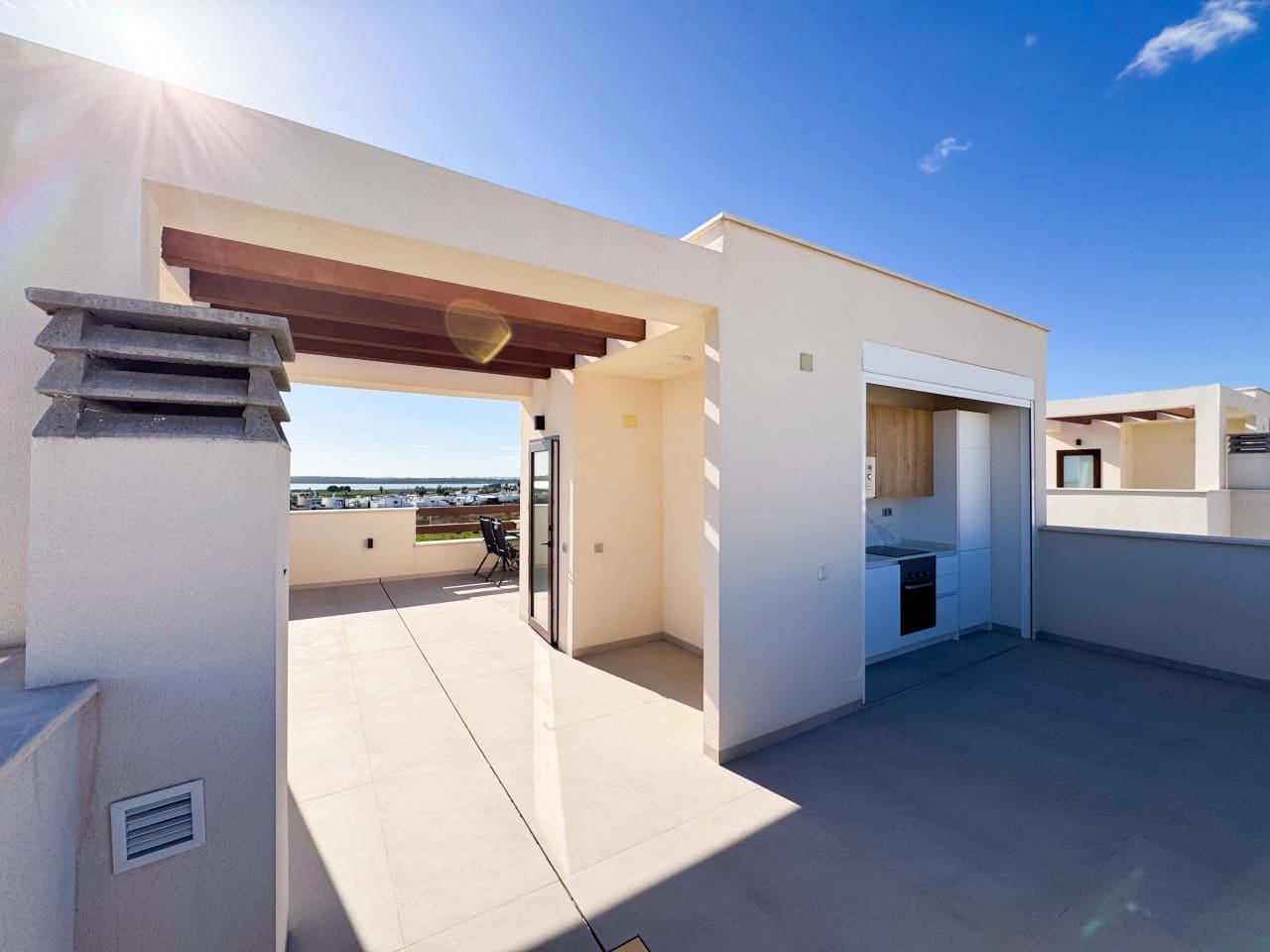 Chalet de 3 habitaciones en Ciudad Quesada en venta con piscina - 690.000 € (Ref: 9398764)