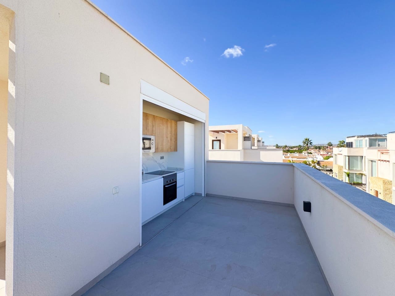 Chalet de 3 habitaciones en Ciudad Quesada en venta con piscina - 690.000 € (Ref: 9398764)