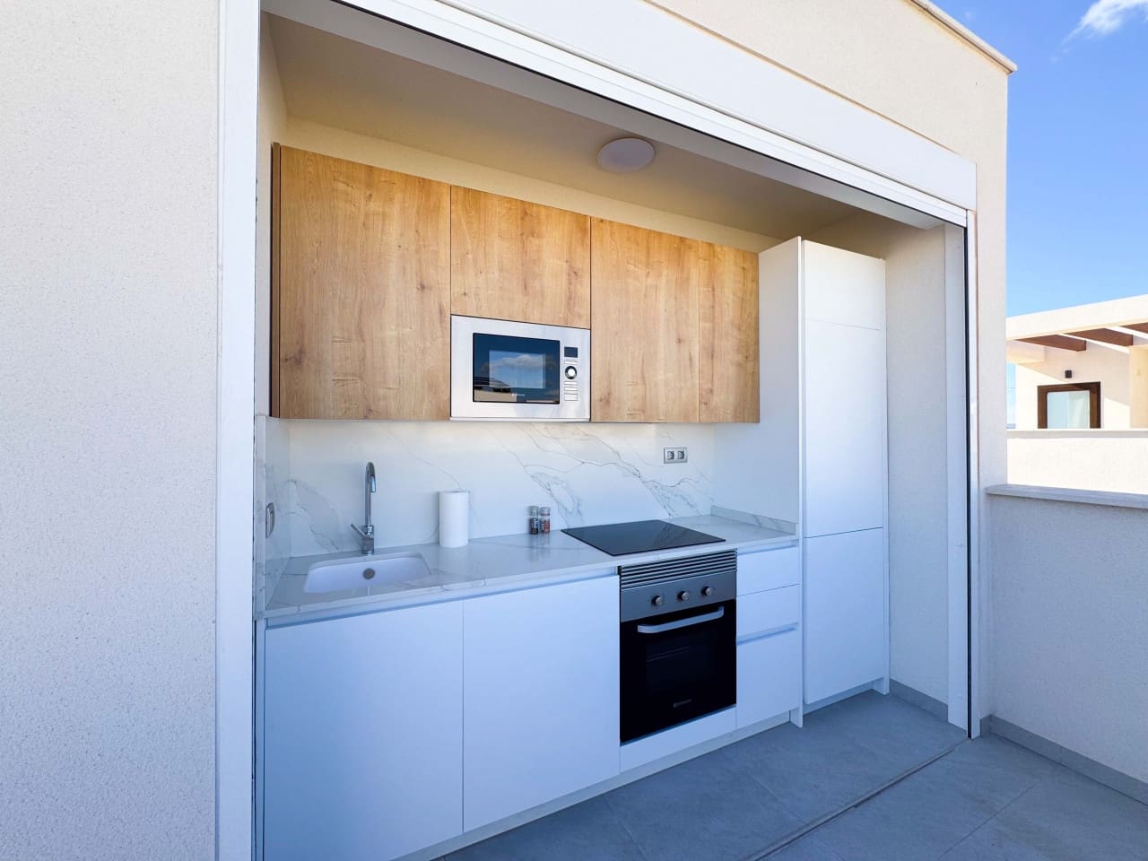 Chalet de 3 habitaciones en Ciudad Quesada en venta con piscina - 690.000 € (Ref: 9398764)