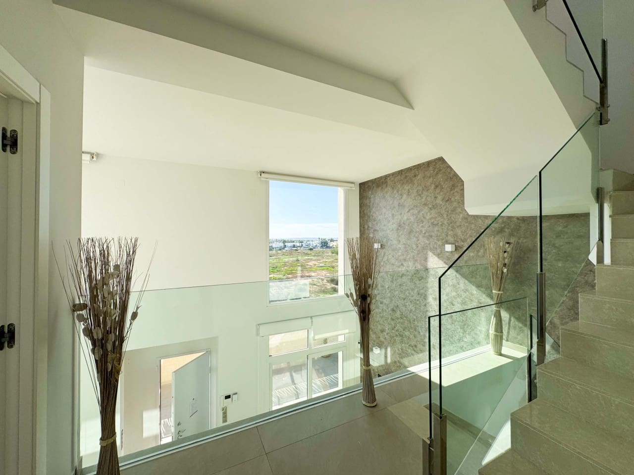 Chalet de 3 habitaciones en Ciudad Quesada en venta con piscina - 690.000 € (Ref: 9398764)