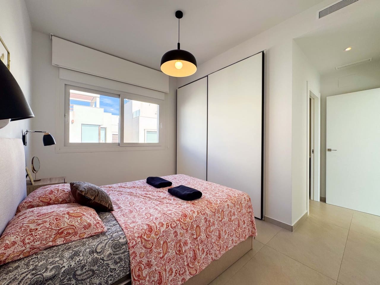 Chalet de 3 habitaciones en Ciudad Quesada en venta con piscina - 690.000 € (Ref: 9398764)