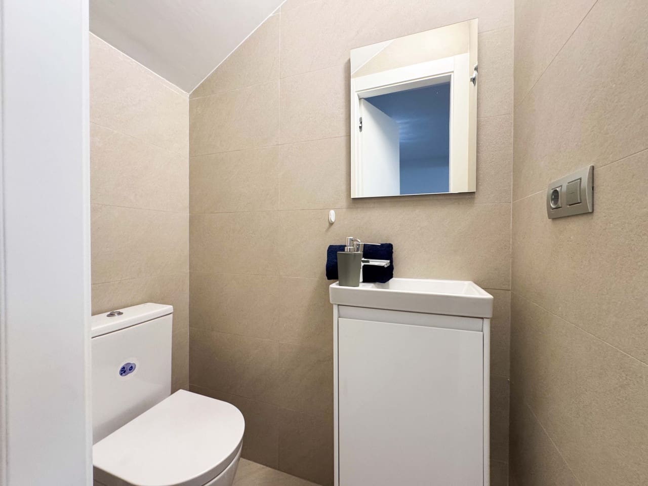 Chalet de 3 habitaciones en Ciudad Quesada en venta con piscina - 690.000 € (Ref: 9398764)