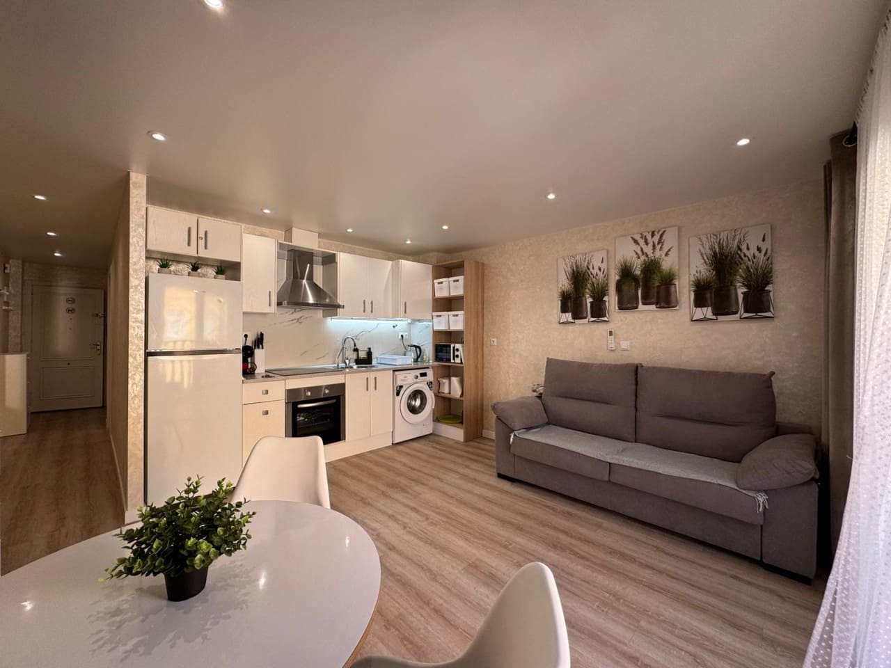 1 Zimmer Apartment zu verkaufen in Torrevieja - 209.000 € (Ref: 9406961)