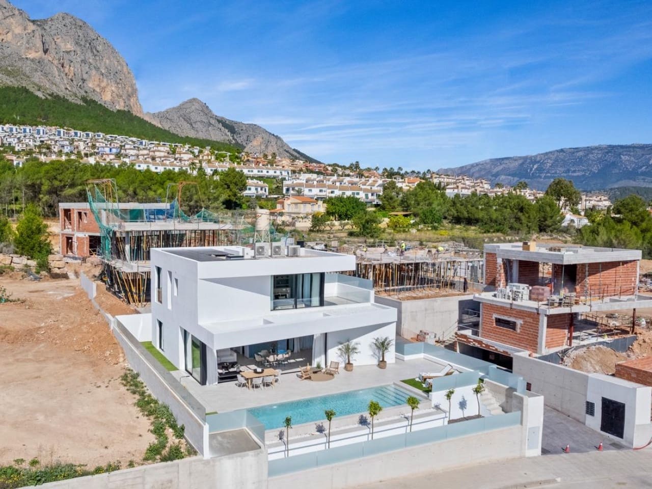 3 makuuhuone Huvila myytävänä paikassa Polop mukana uima-altaan - 860 000 € (Ref: 9413765)