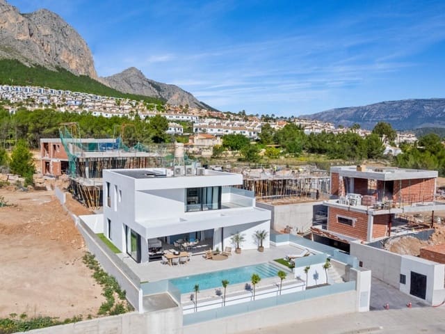 3 makuuhuone Huvila myytävänä paikassa Polop mukana uima-altaan - 860 000 € (Ref: 9413765)