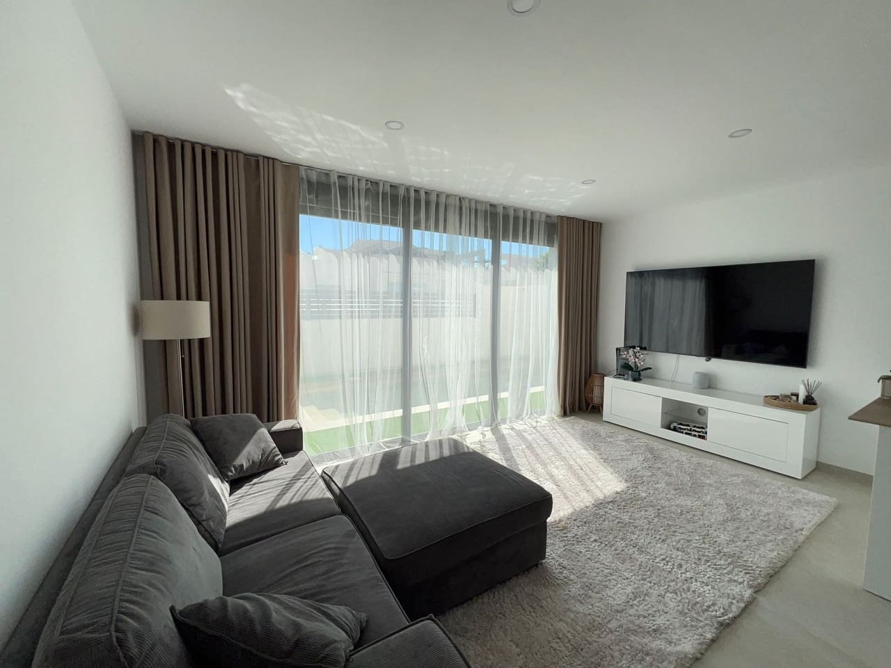 2 slaapkamer Huis te koop in Benijofar met zwembad garage - € 320.000 (Ref: 9424129)