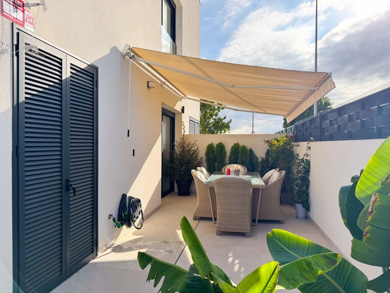 2 Zimmer Haus zu verkaufen in Benijofar mit Pool - 315.000 € (Ref: 9424129)