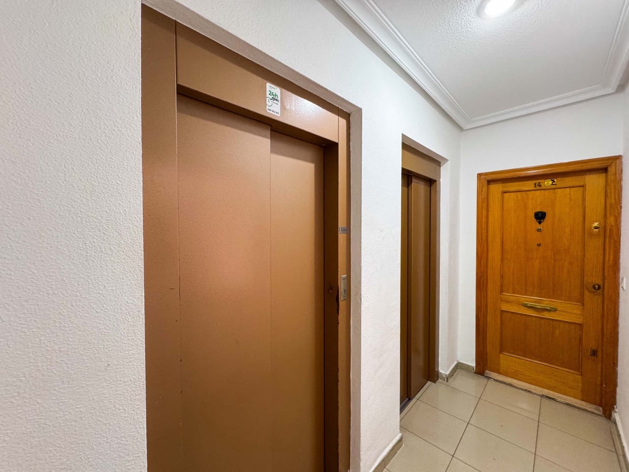 2 slaapkamer Appartement te koop in Torrevieja met zwembad - € 149.000 (Ref: 9428635)