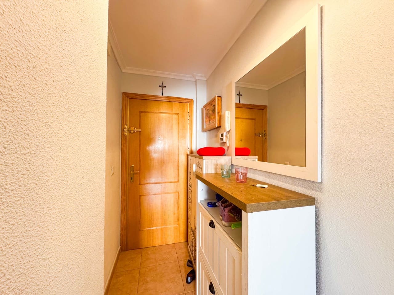 2 slaapkamer Appartement te koop in Torrevieja met zwembad - € 149.000 (Ref: 9428635)